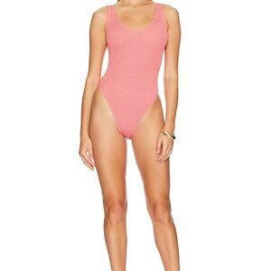 bond-eye Mara One Piece